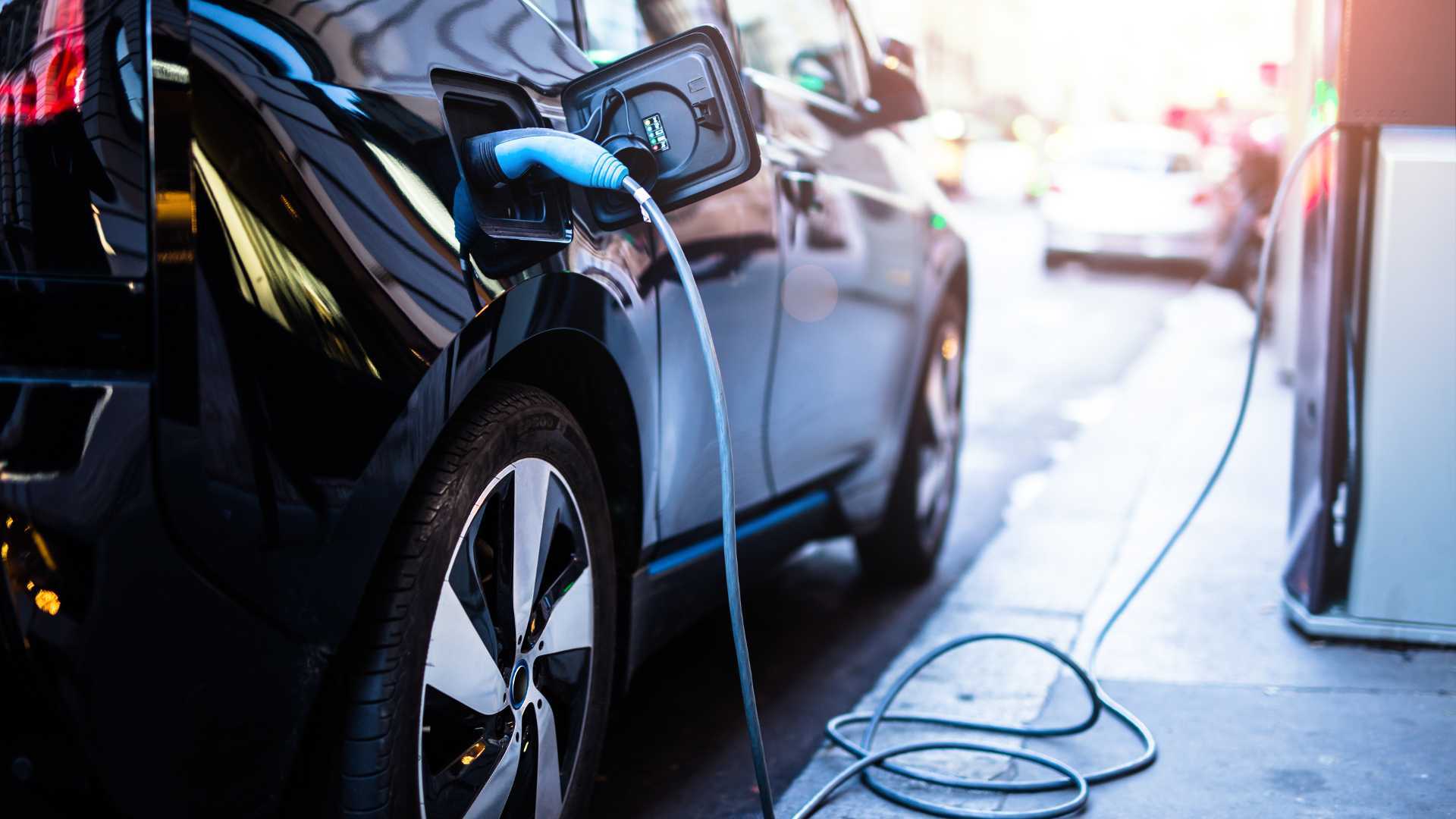 Τα ηλεκτρικά αυτοκίνητα έχουν 60%-68% χαμηλότερες εκπομπές διοξειδίου του άνθρακα από τα οχήματα με κινητήρα εσωτερικής καύσης