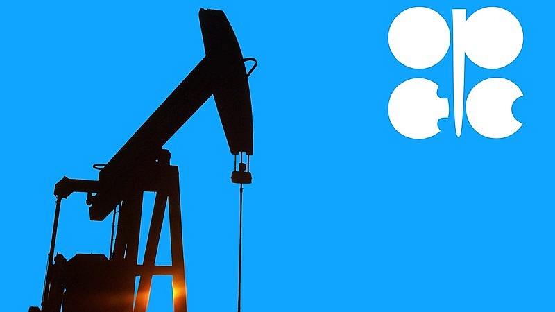 ΟΠΕΚ: Θα συζητήσει για μία περιορισμένη χαλάρωση στις περικοπές παραγωγής πετρελαίου