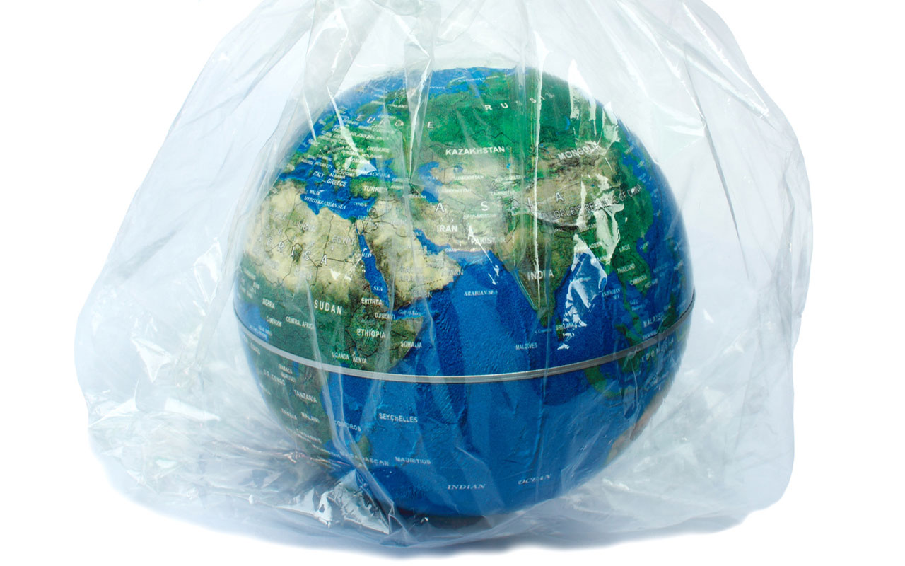 ΥΠΕΝ: Το σχέδιο δράσης για την απόσυρση των πλαστικών μιας χρήσης