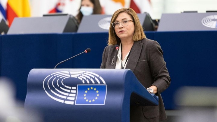 Μ. Σπυράκη: «Η ΕΕ να προχωρήσει άμεσα σε εθελοντικές κοινές παραγγελίες φυσικού αερίου»